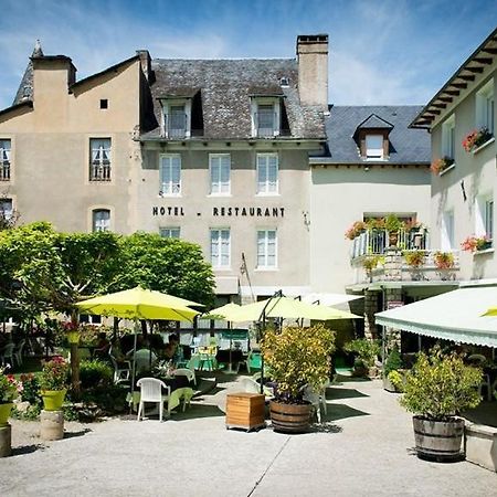 Hotel Le Lion D'Or Saint Geniez d'Olt Bagian luar foto